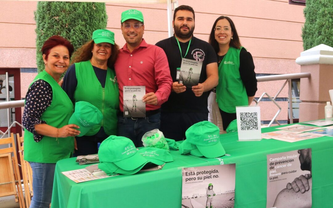 Los Realejos visibiliza la lucha contra el cáncer de piel con mesas informativas y test de fotoprotección